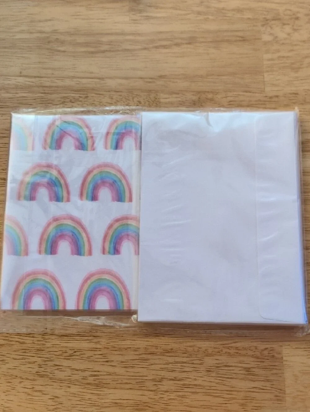 Source Unknown Pastel Rainbow Arts and Crafts Party Invitations 140 Count